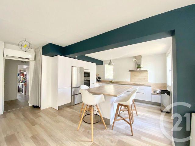Afficher la photo en grand Appartement F4 à vendre - 4 pièces - 110.0 m2 - NARBONNE - 11 - LANGUEDOC-ROUSSILLON - Century 21 Eic Immo