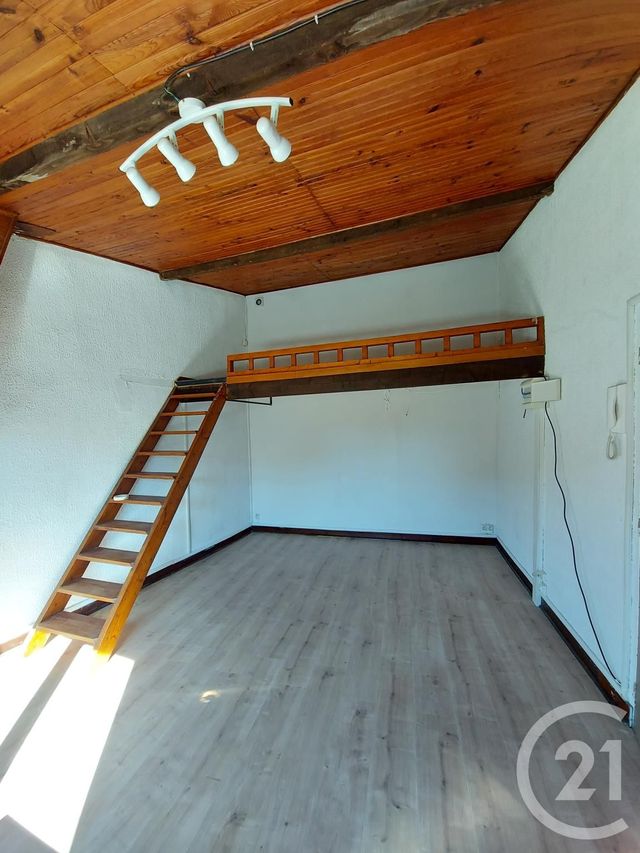 Afficher la photo en grand Appartement F1 à louer - 1 pièce - 20.0 m2 - NARBONNE - 11 - LANGUEDOC-ROUSSILLON - Century 21 Eic Immo