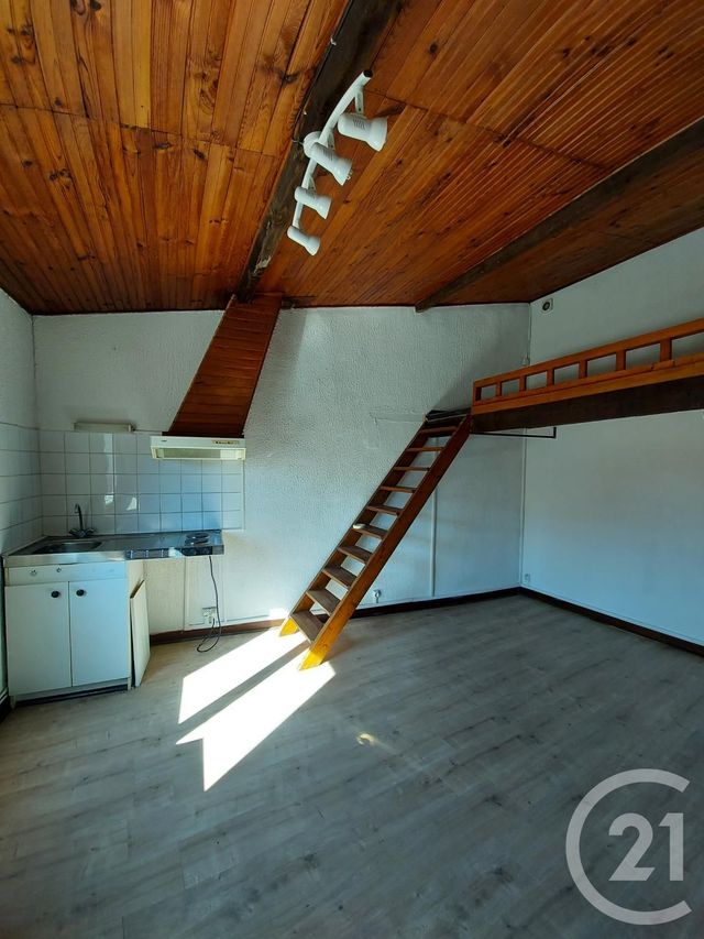 Afficher la photo en grand Appartement F1 à louer - 1 pièce - 20.0 m2 - NARBONNE - 11 - LANGUEDOC-ROUSSILLON - Century 21 Eic Immo