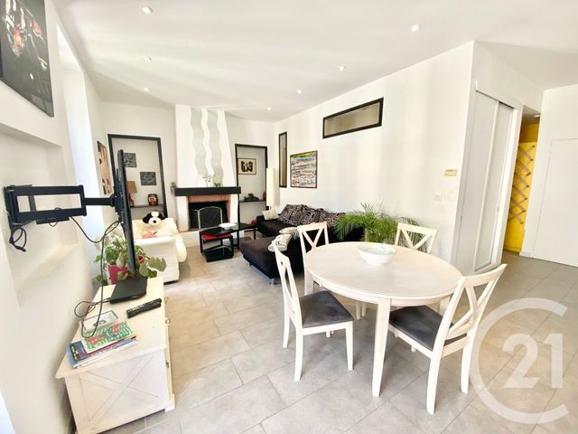 Appartement F3 à vendre - 3 pièces - 68.12 m2 - NARBONNE - 11 - LANGUEDOC-ROUSSILLON - Century 21 Eic Immo Appartement F3 à vendre - 3 pièces - 68.12 m2 - NARBONNE - 11 - LANGUEDOC-ROUSSILLON - Century 21 Eic Immo