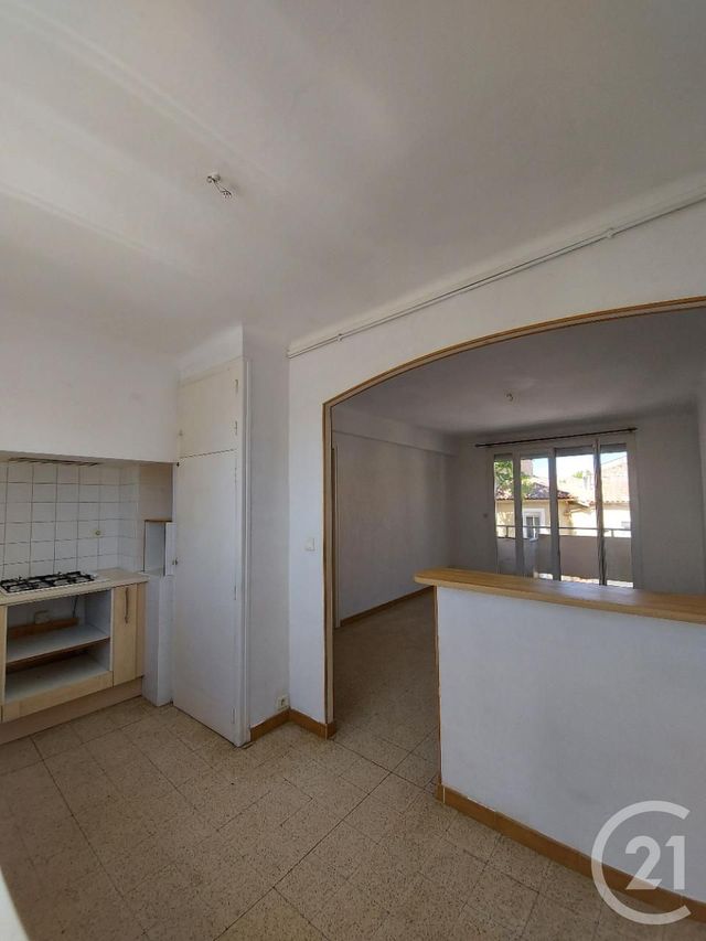 Afficher la photo en grand Appartement F4 à louer - 4 pièces - 72.07 m2 - NARBONNE - 11 - LANGUEDOC-ROUSSILLON - Century 21 Eic Immo