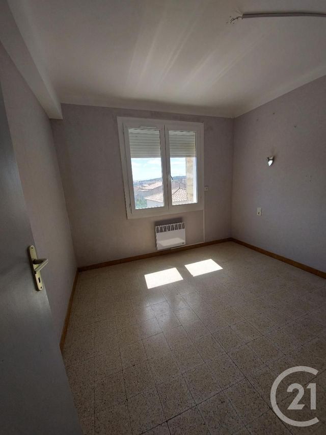 Afficher la photo en grand Appartement F4 à louer - 4 pièces - 72.07 m2 - NARBONNE - 11 - LANGUEDOC-ROUSSILLON - Century 21 Eic Immo