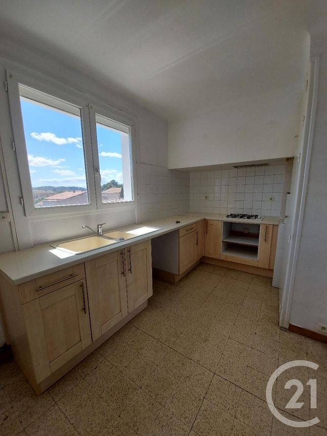 Afficher la photo en grand Appartement F4 à louer - 4 pièces - 72.07 m2 - NARBONNE - 11 - LANGUEDOC-ROUSSILLON - Century 21 Eic Immo