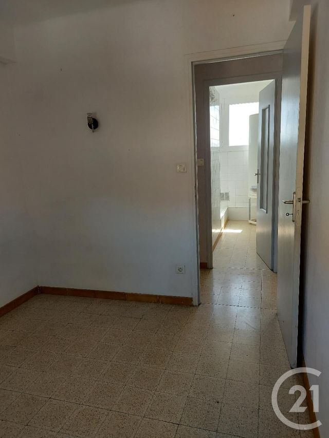 Afficher la photo en grand Appartement F4 à louer - 4 pièces - 72.07 m2 - NARBONNE - 11 - LANGUEDOC-ROUSSILLON - Century 21 Eic Immo