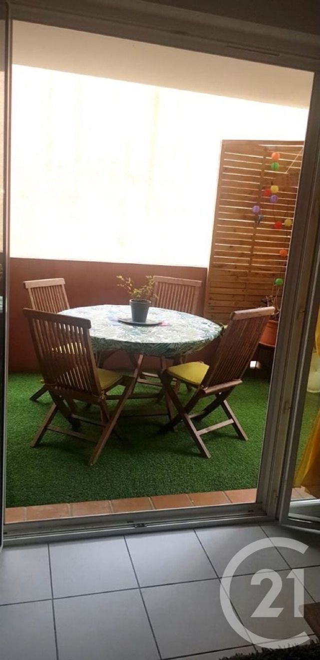 Afficher la photo en grand Appartement F3 à vendre - 3 pièces - 62.35 m2 - NARBONNE - 11 - LANGUEDOC-ROUSSILLON - Century 21 Eic Immo