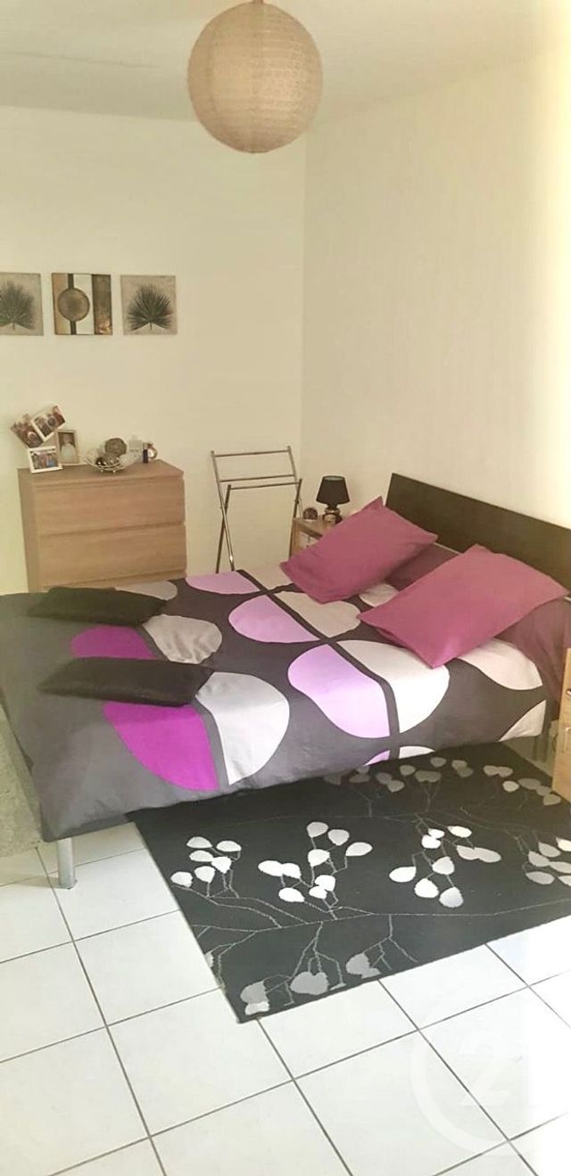Afficher la photo en grand Appartement F3 à vendre - 3 pièces - 62.35 m2 - NARBONNE - 11 - LANGUEDOC-ROUSSILLON - Century 21 Eic Immo