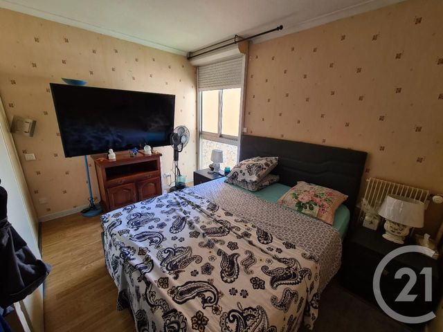 Afficher la photo en grand Appartement T4 à vendre - 4 pièces - 85.3 m2 - NARBONNE - 11 - LANGUEDOC-ROUSSILLON - Century 21 Eic Immo