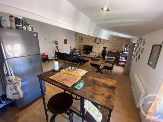 Appartement F2 à louer - 2 pièces - 51.92 m2 - NARBONNE - 11 - LANGUEDOC-ROUSSILLON - Century 21 Eic Immo Appartement F2 à louer - 2 pièces - 51.92 m2 - NARBONNE - 11 - LANGUEDOC-ROUSSILLON - Century 21 Eic Immo