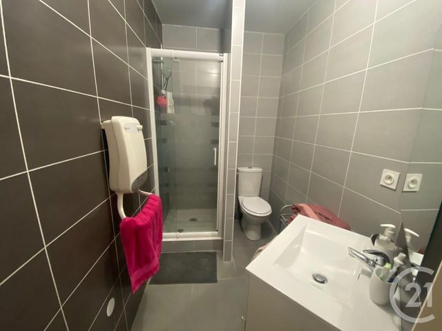 Appartement F2 à louer - 2 pièces - 32.0 m2 - NARBONNE - 11 - LANGUEDOC-ROUSSILLON - Century 21 Eic Immo Appartement F2 à louer - 2 pièces - 32.0 m2 - NARBONNE - 11 - LANGUEDOC-ROUSSILLON - Century 21 Eic Immo