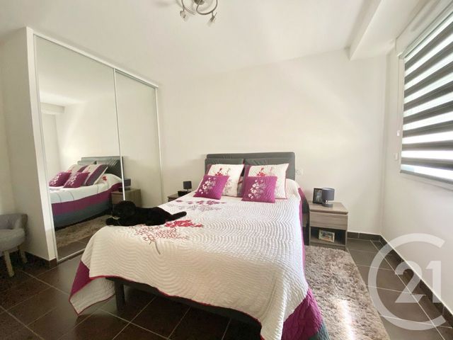 Afficher la photo en grand Appartement F3 à vendre - 3 pièces - 118.78 m2 - NARBONNE - 11 - LANGUEDOC-ROUSSILLON - Century 21 Eic Immo