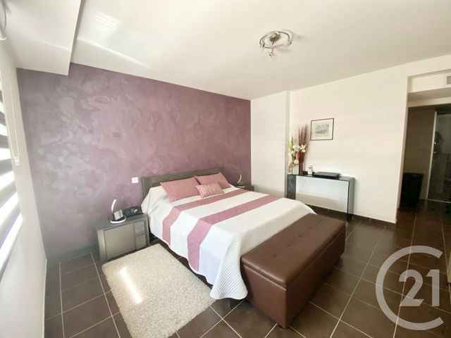 Afficher la photo en grand Appartement F3 à vendre - 3 pièces - 118.78 m2 - NARBONNE - 11 - LANGUEDOC-ROUSSILLON - Century 21 Eic Immo
