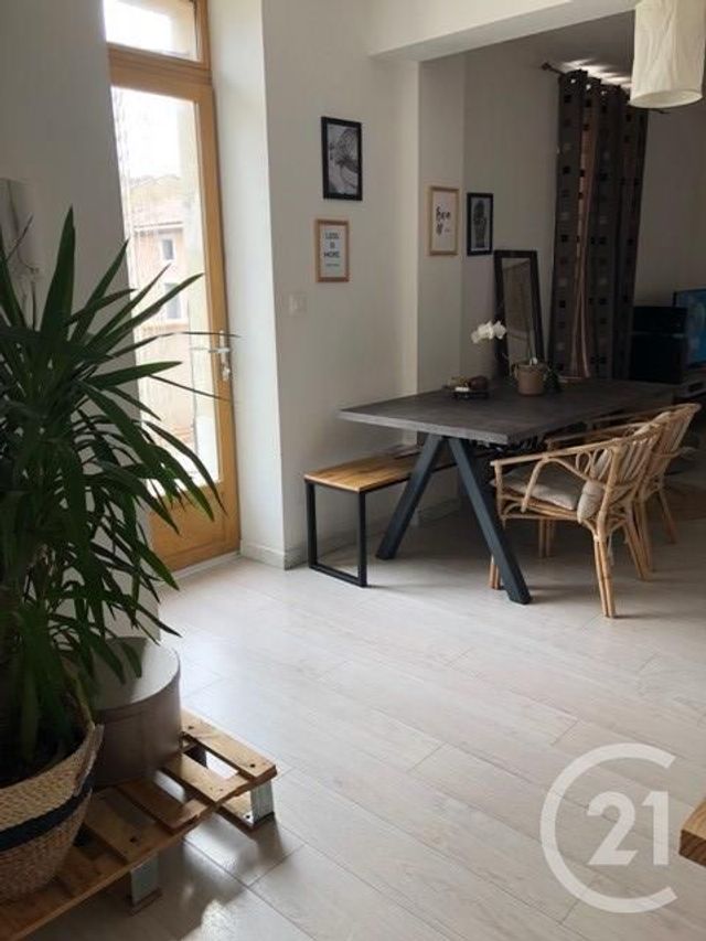 Afficher la photo en grand Appartement F3 à louer - 3 pièces - 96.0 m2 - VINASSAN - 11 - LANGUEDOC-ROUSSILLON - Century 21 Eic Immo