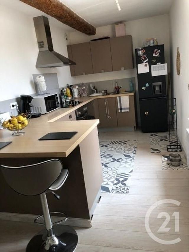 Afficher la photo en grand Appartement F3 à louer - 3 pièces - 96.0 m2 - VINASSAN - 11 - LANGUEDOC-ROUSSILLON - Century 21 Eic Immo