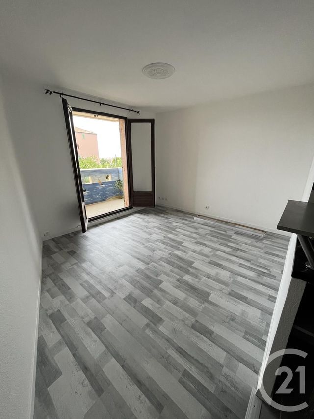appartement à louer - 2 pièces - 27.0 m2 - ST PIERRE LA MER - 11 - LANGUEDOC-ROUSSILLON - Century 21 Eic Immo