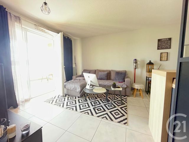 Appartement F2 à louer - 2 pièces - 37.8 m2 - NARBONNE - 11 - LANGUEDOC-ROUSSILLON - Century 21 Eic Immo