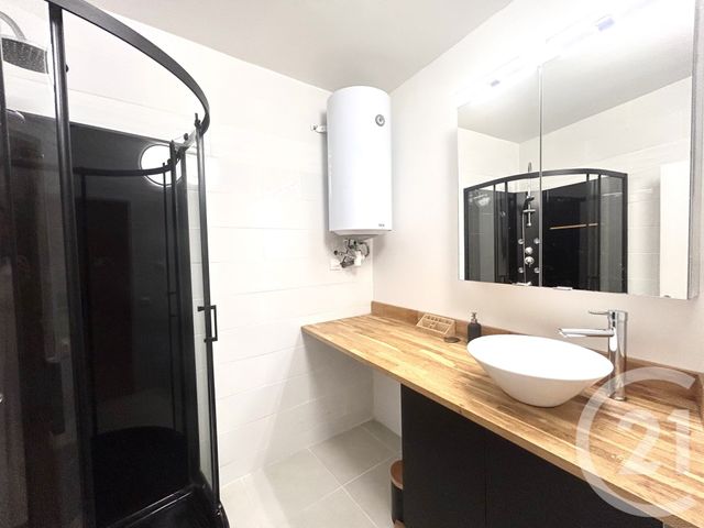 Appartement F2 à vendre - 2 pièces - 62.72 m2 - 11 - LANGUEDOC-ROUSSILLON - Century 21 Eic Immo