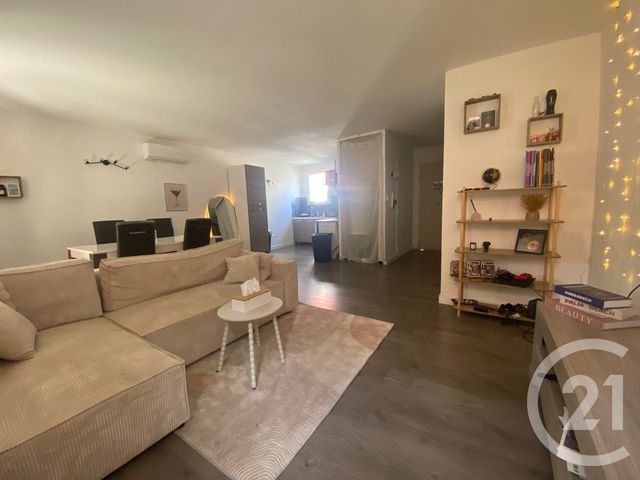 Maison à vendre None