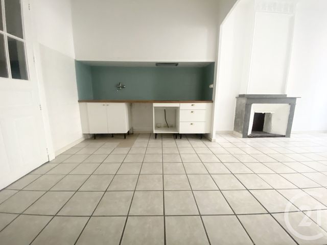Appartement F1 à louer - 1 pièce - 25.0 m2 - NARBONNE - 11 - LANGUEDOC-ROUSSILLON - Century 21 Eic Immo