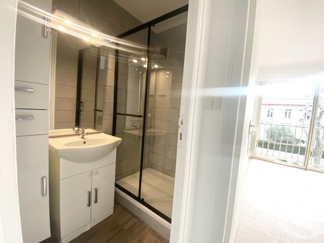 Appartement F2 à louer - 2 pièces - 37.76 m2 - NARBONNE - 11 - LANGUEDOC-ROUSSILLON - Century 21 Eic Immo