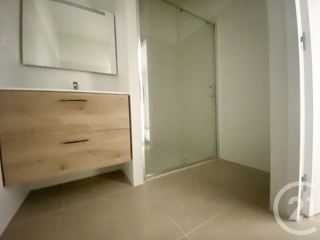 Appartement à louer - 3 pièces - 69.63 m2 - PORT LA NOUVELLE - 11 - LANGUEDOC-ROUSSILLON - Century 21 Eic Immo