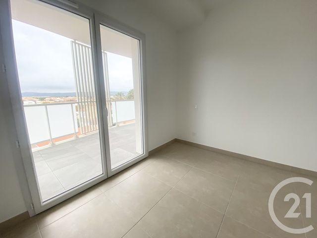 Appartement à louer - 3 pièces - 69.63 m2 - PORT LA NOUVELLE - 11 - LANGUEDOC-ROUSSILLON - Century 21 Eic Immo