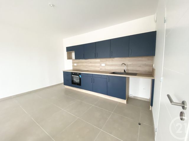 Appartement à louer - 3 pièces - 69.63 m2 - PORT LA NOUVELLE - 11 - LANGUEDOC-ROUSSILLON - Century 21 Eic Immo