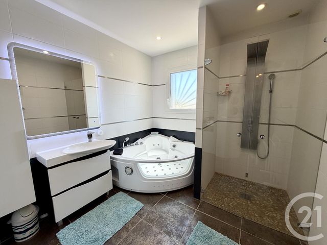 maison à vendre - 7 pièces - 149.0 m2 - ST NAZAIRE D AUDE - 11 - LANGUEDOC-ROUSSILLON - Century 21 Eic Immo