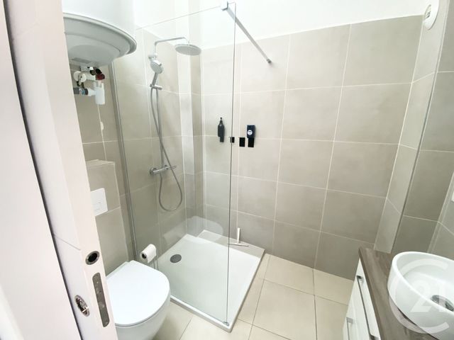 Appartement F2 à louer - 2 pièces - 28.7 m2 - NARBONNE - 11 - LANGUEDOC-ROUSSILLON - Century 21 Eic Immo